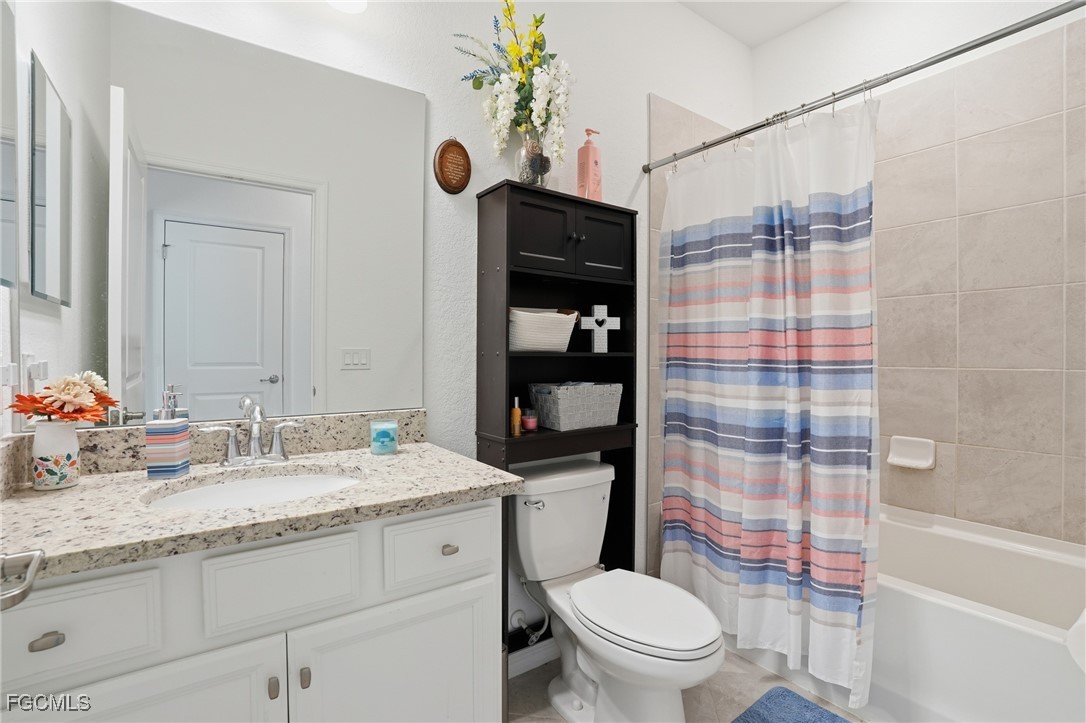4 Bed Waterfront Home for Sale in Portico, photo 21