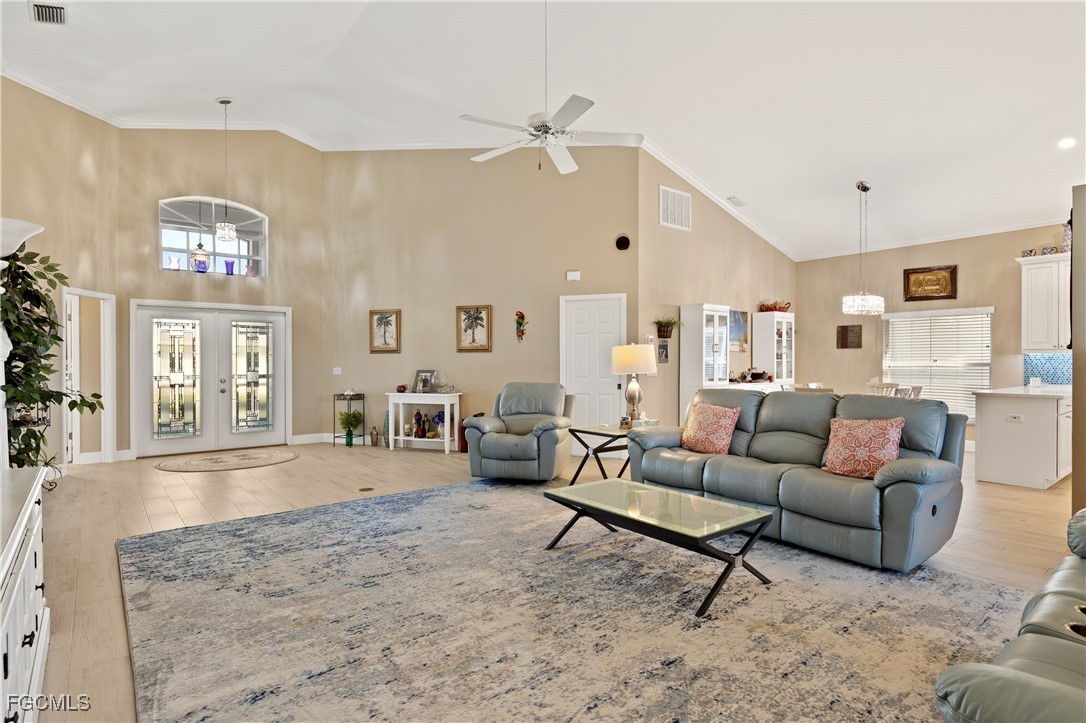 3 Bed Waterfront Home for Sale in North Fort Myers, photo 21
