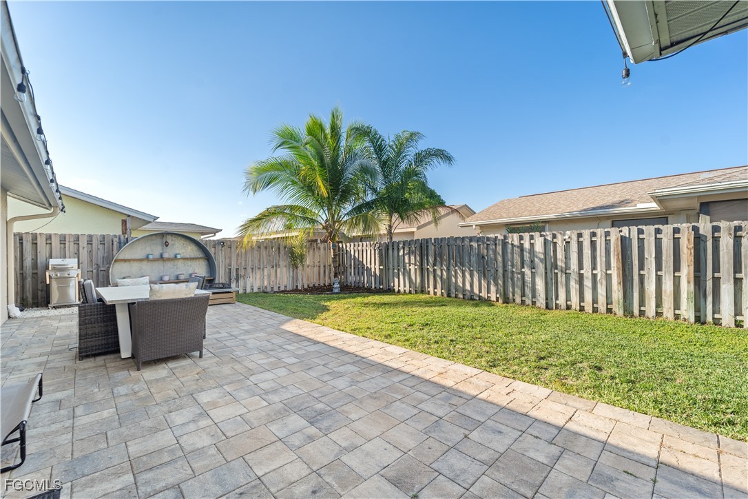 2 Bed SingleFamilyResidence for Sale in South Pointe, FL — photo 21