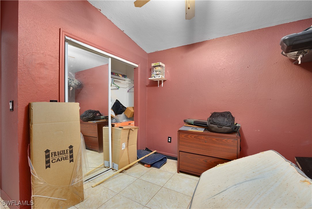 5 Bed SingleFamilyResidence for Sale in Wedgewood, photo 21