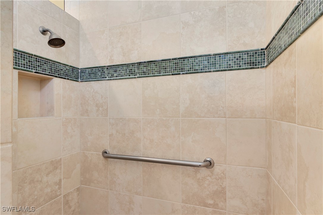 3 Bed Pool Home for Sale in Majors, photo 21