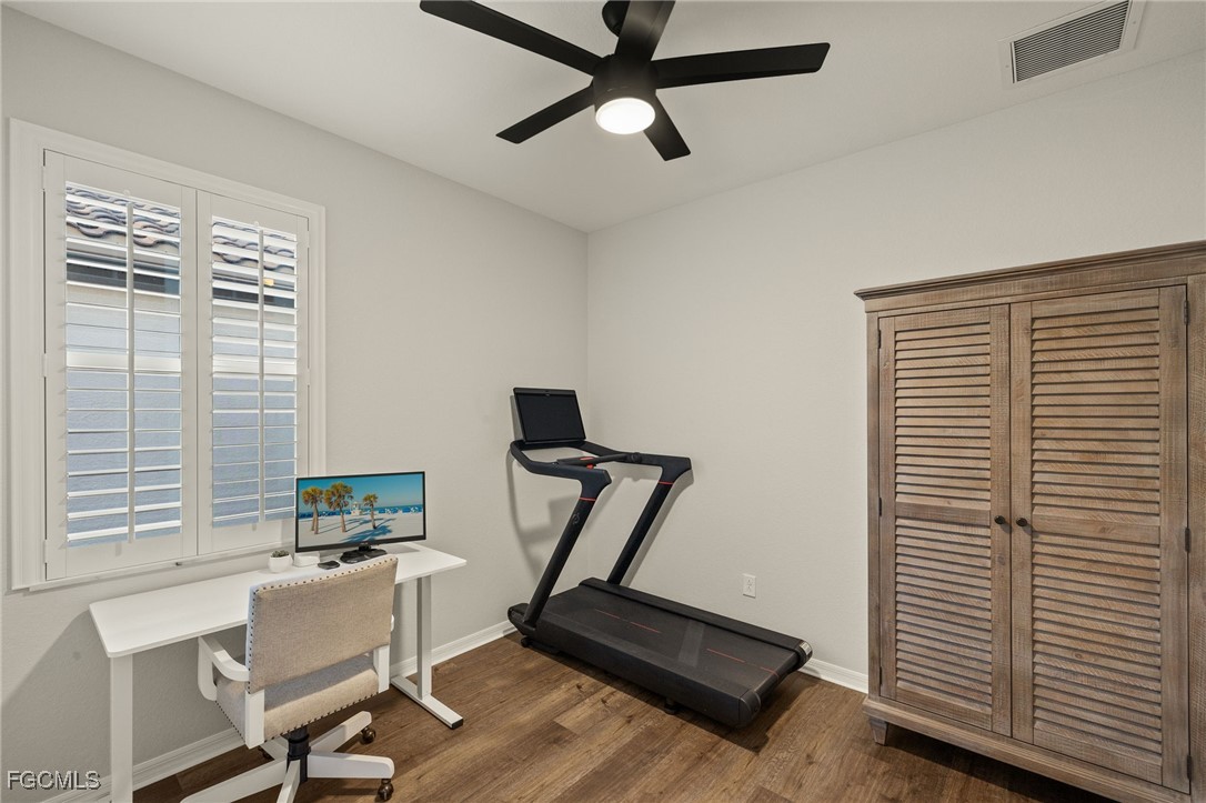 3 Bed Waterfront Home for Sale in Bella Terra, FL — photo 21
