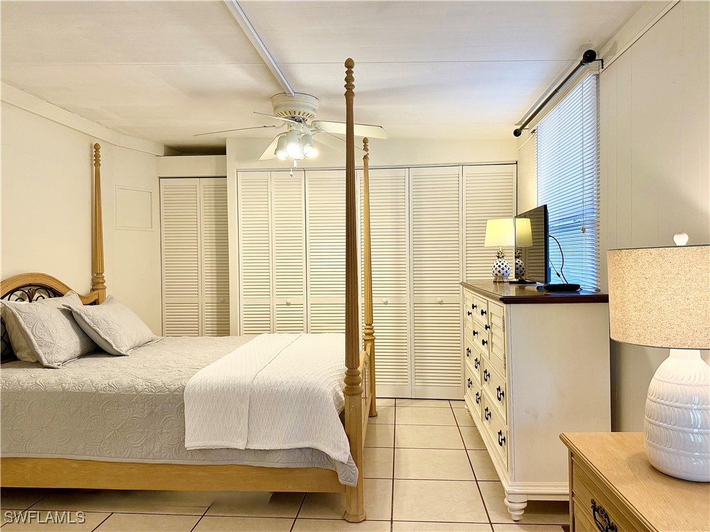 2 Bed ManufacturedHome for Sale in Naples, FL, $145,000 — photo 21