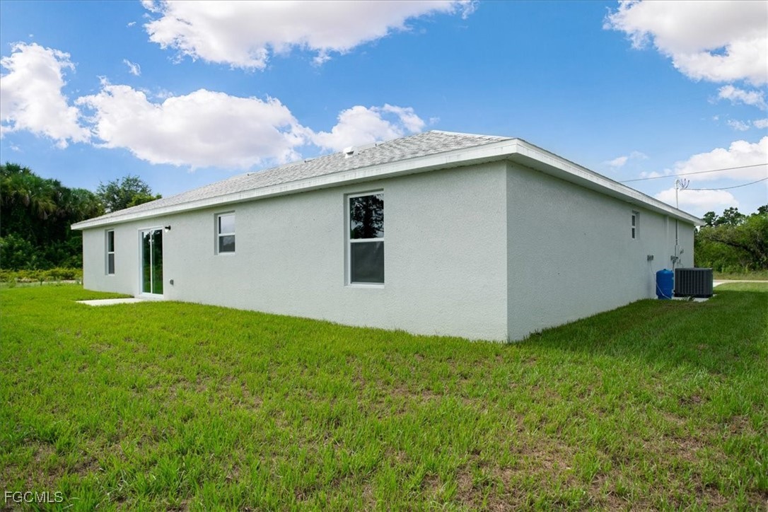 4 Bed SingleFamilyResidence for Sale in Lehigh Acres, FL — photo 21