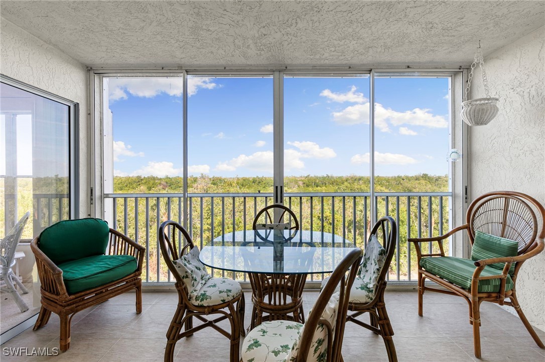 2 Bed Waterfront Home for Sale in Marco Island, photo 21