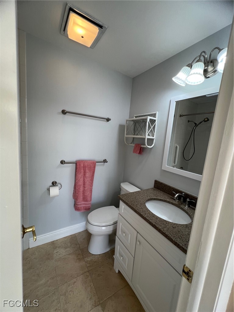 2 Bed Waterfront Home for Sale in Boardwalk Condo, photo 21