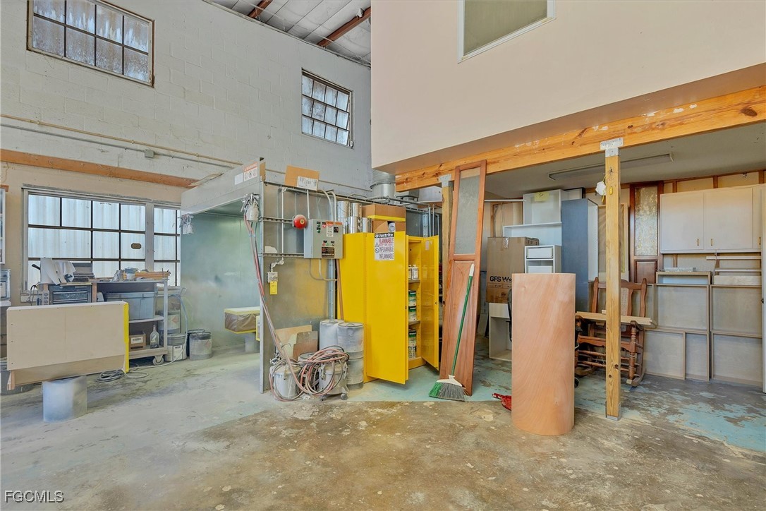 Warehouse for Sale in Port Charlotte, photo 21