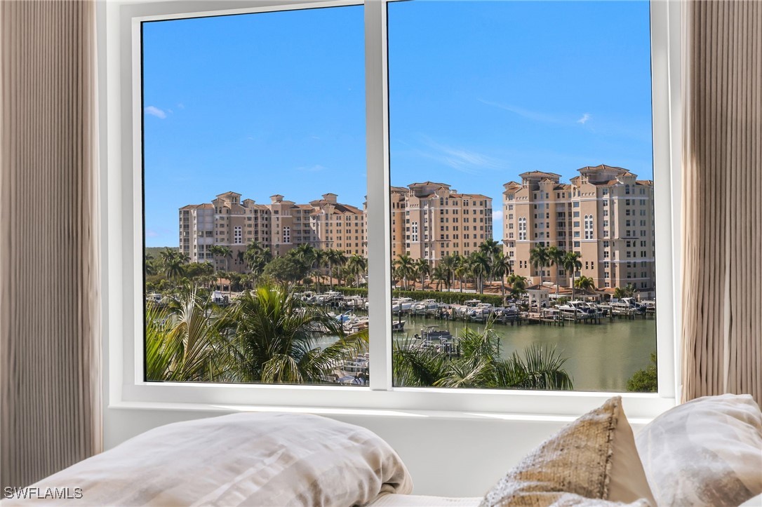 3 Bed Waterfront Home for Sale in Aqua, photo 21