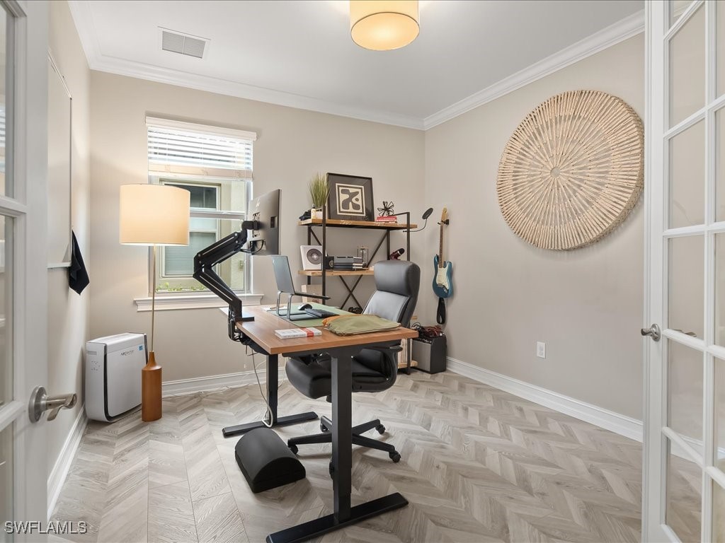 3 Bed SingleFamilyResidence for Sale in Naples, FL, $699,000 — photo 21