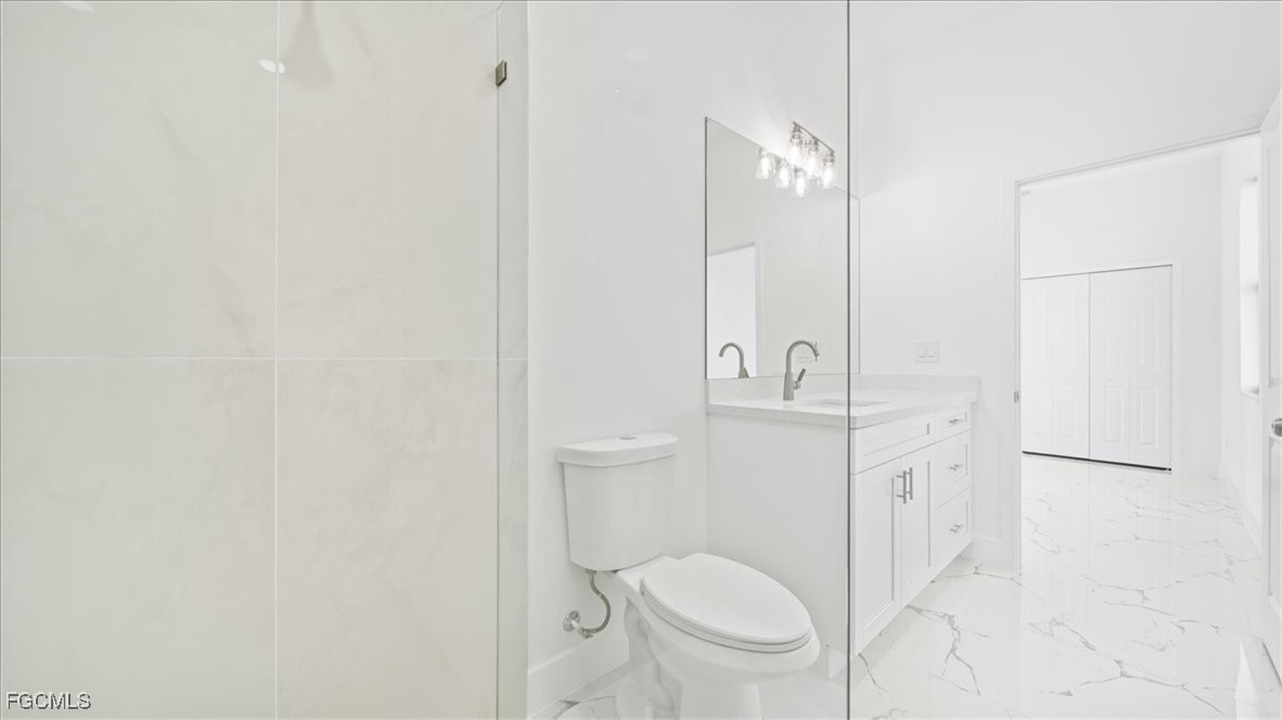 3 Bed SingleFamilyResidence for Sale in Lehigh Acres, photo 21