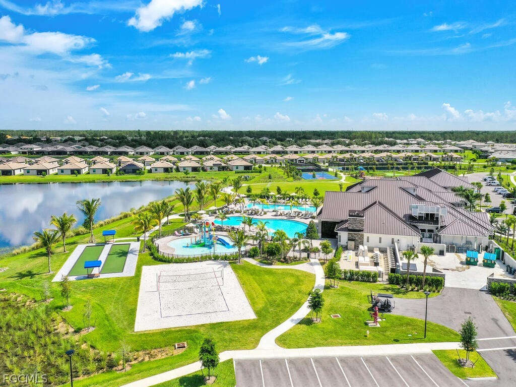 2 Bed Waterfront Home for Sale in Timber Creek, photo 21