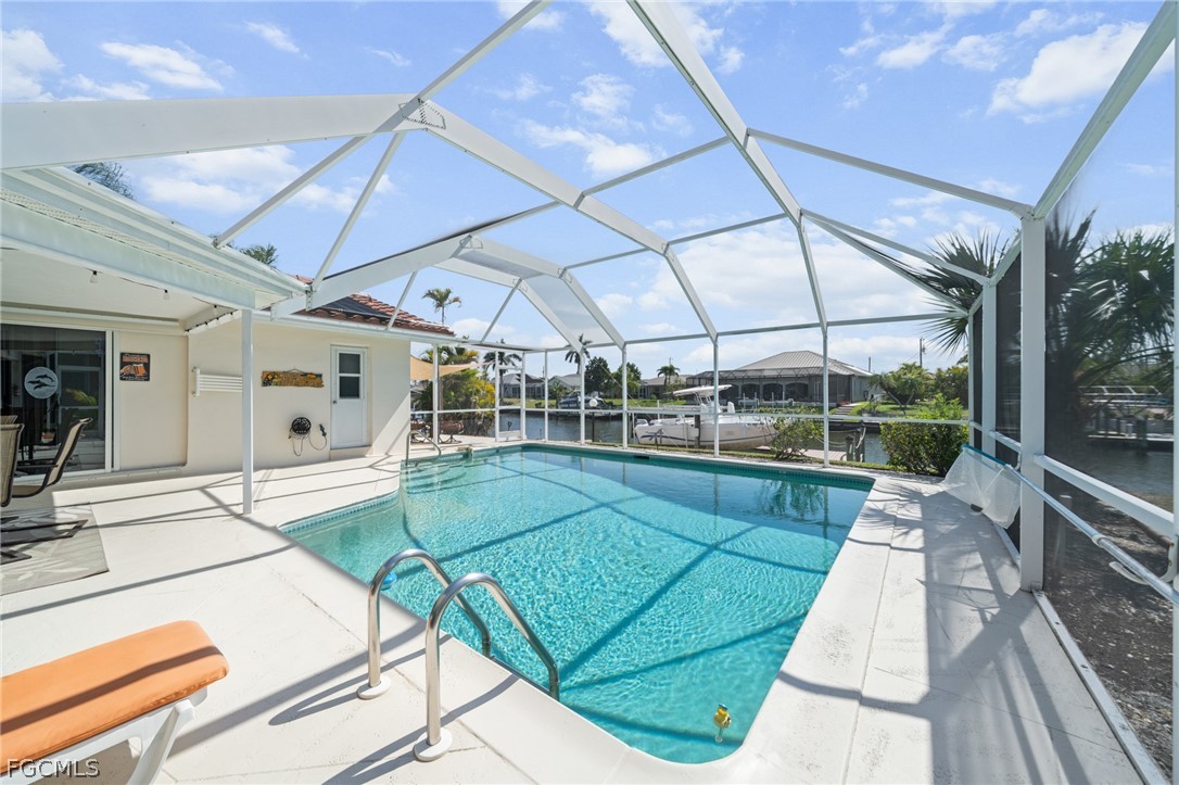 3 Bed Pool Home for Sale in Cape Coral, photo 21