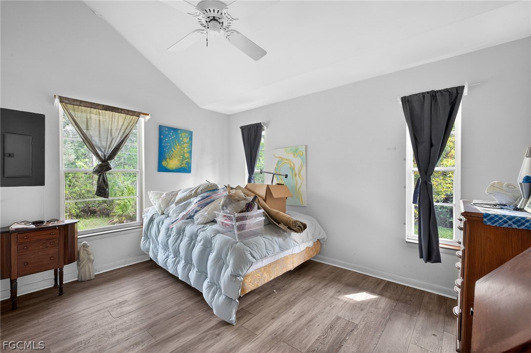 2 Bed SingleFamilyResidence for Sale in Fort Myers, FL — photo 21