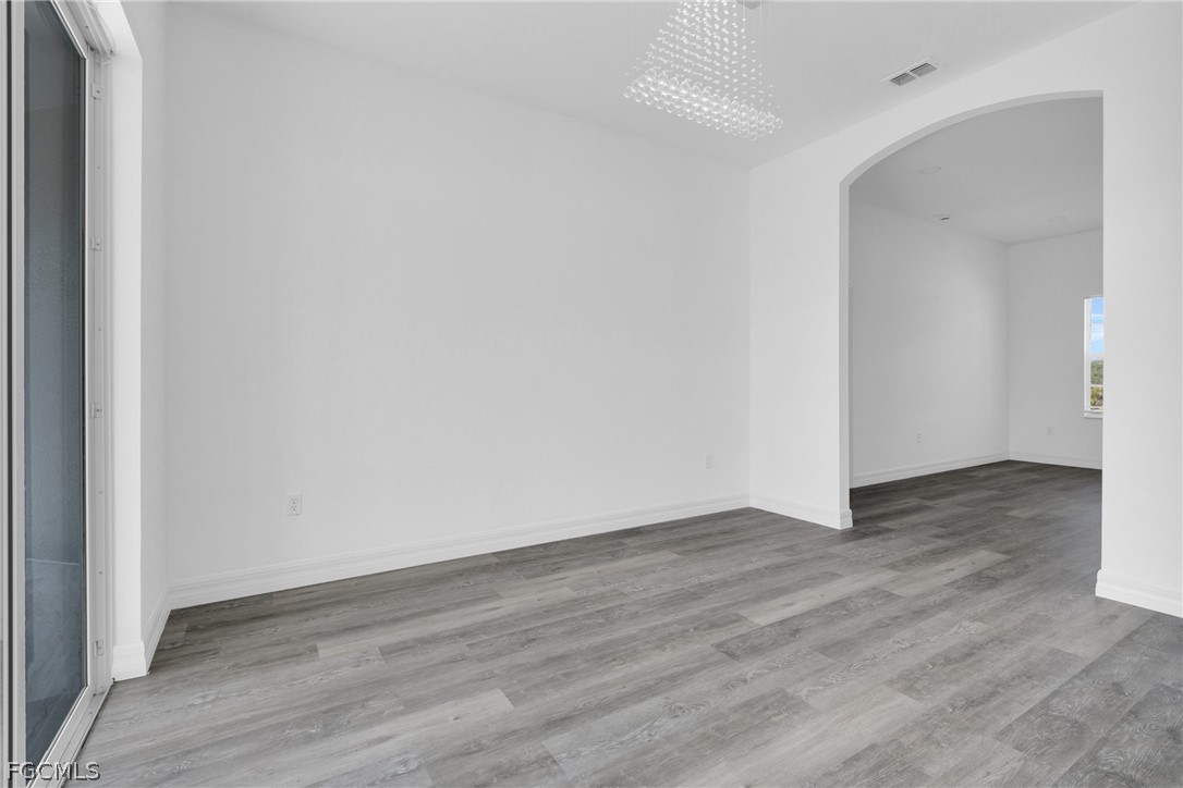 3 Bed SingleFamilyResidence for Sale in Lehigh Acres, photo 21