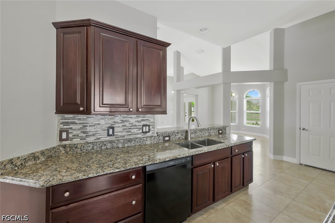 4 Bed Pool Home for Sale in Cape Coral, photo 21