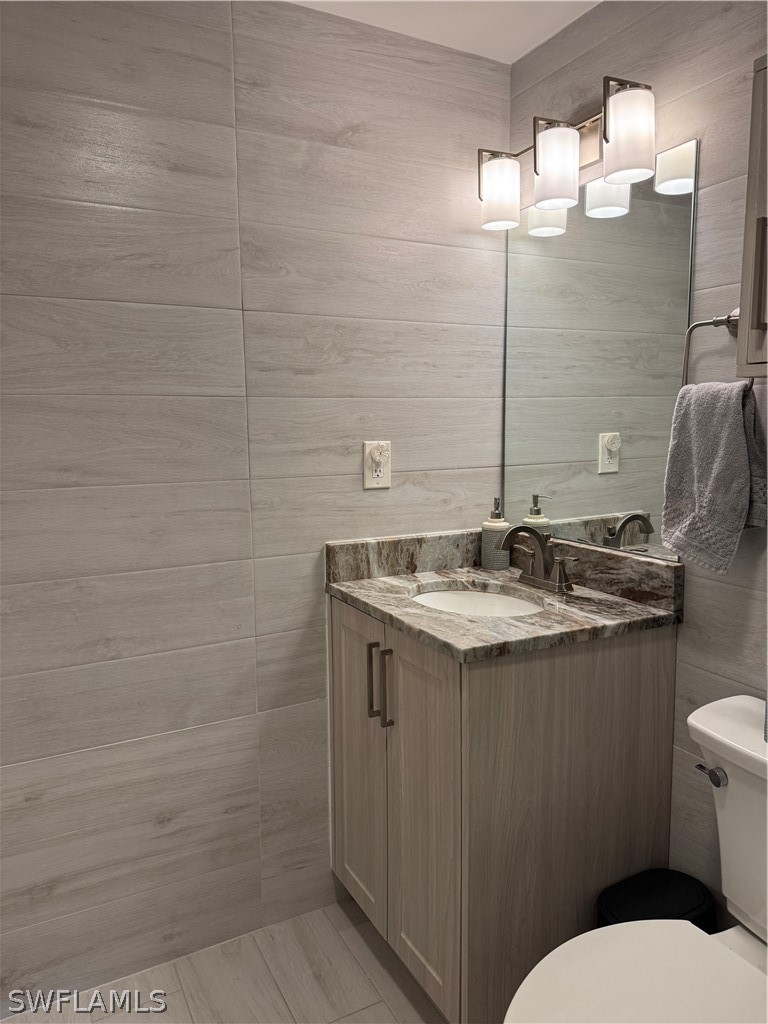 1 Bed Condominium for Sale in Seabreeze, FL, $250,000 — photo 21