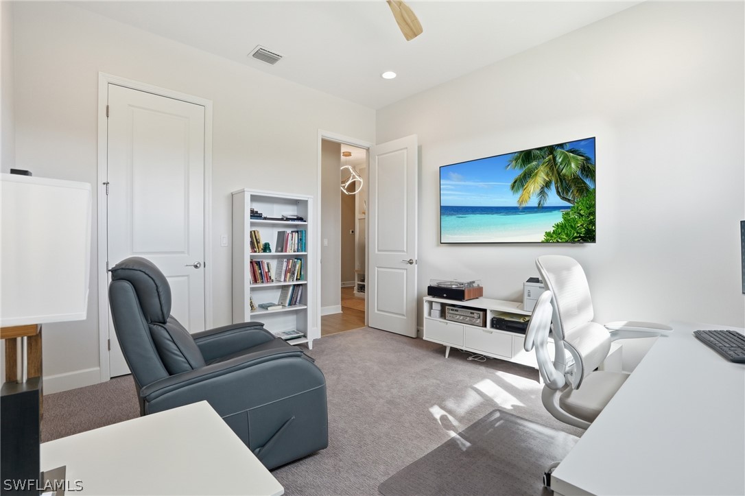 4 Bed SingleFamilyResidence for Sale in Estero, photo 21