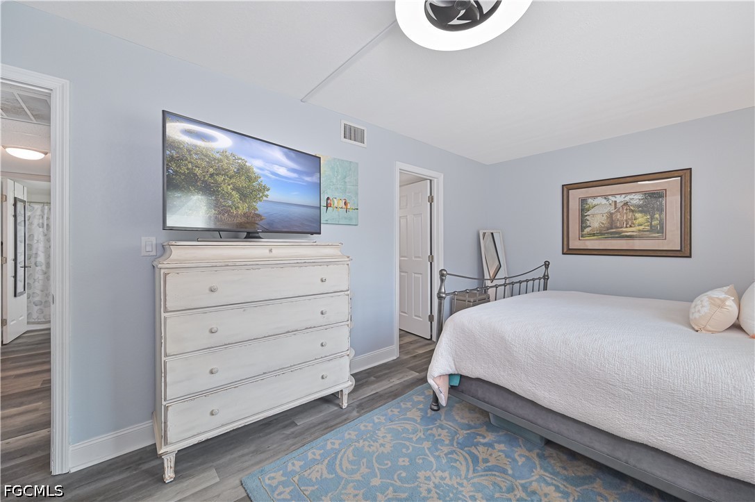 2 Bed Condominium for Sale in North Fort Myers, FL, $125,000 — photo 21