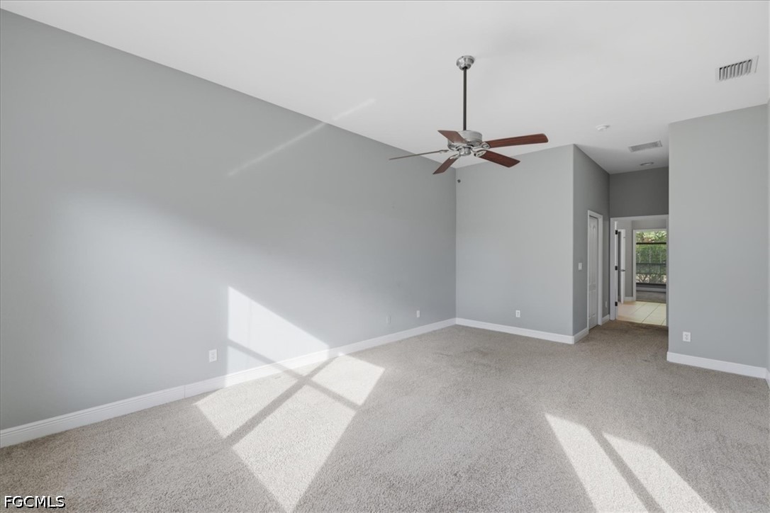 4 Bed SingleFamilyResidence for Sale in Stoneybrook, photo 21