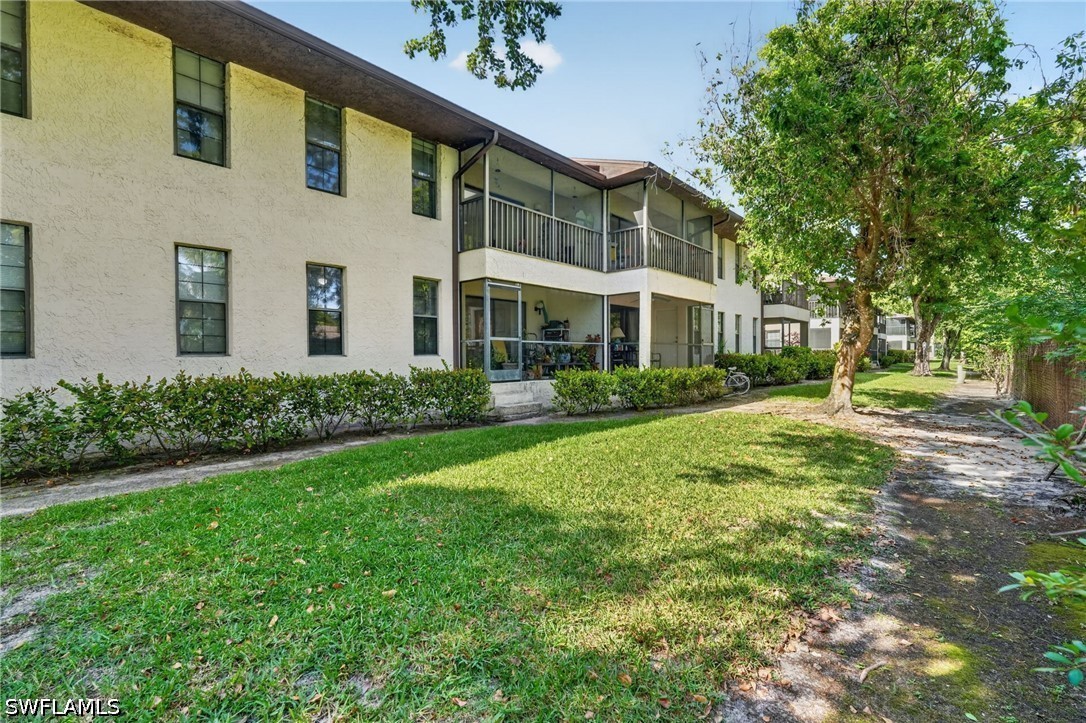 2 Bed Condominium for Sale in Naples, photo 21