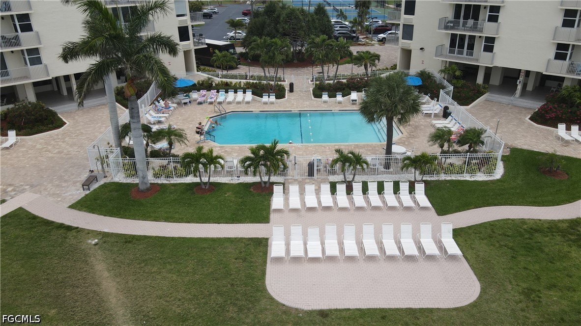 1 Bed Waterfront Home for Sale in Fort Myers Beach, photo 21