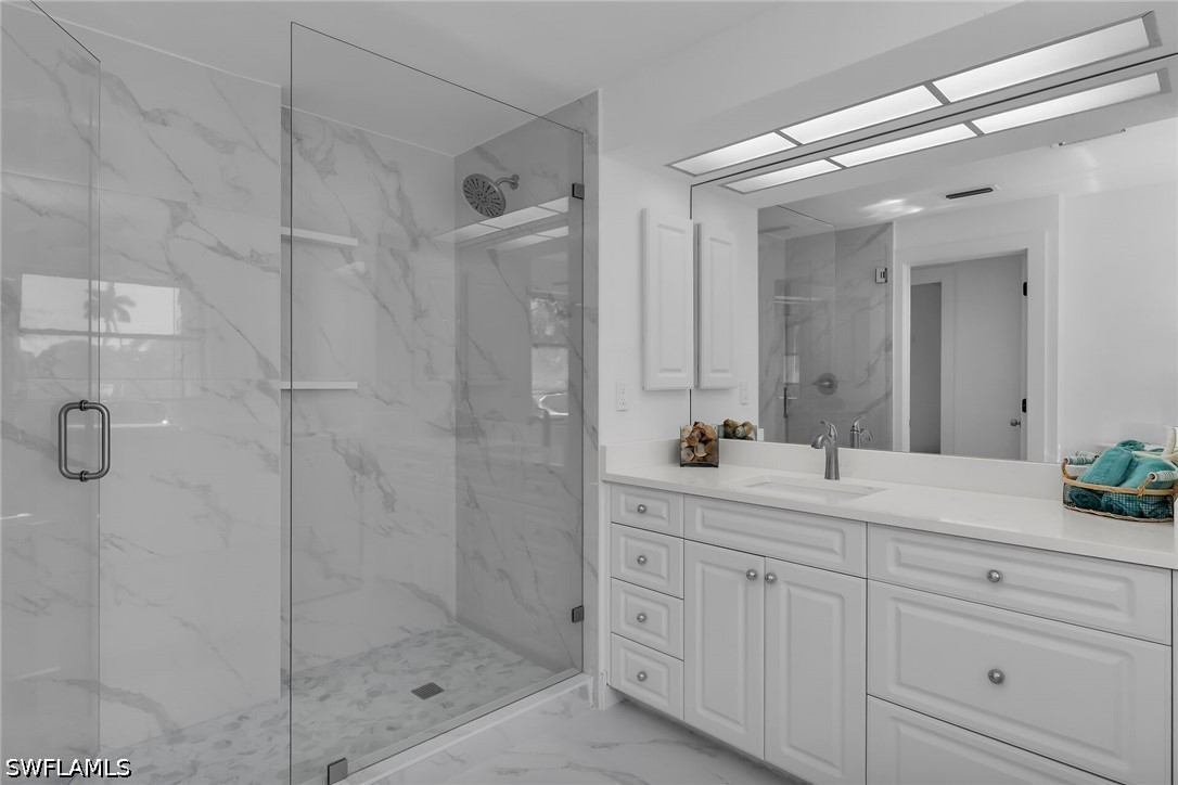 3 Bed Pool Home for Sale in Torrey Pines, photo 21