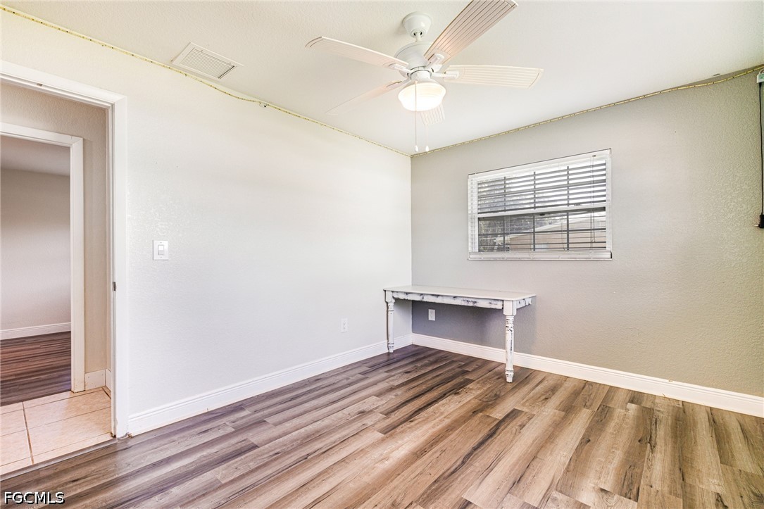 3 Bed SingleFamilyResidence for Sale in Fort Myers, photo 21