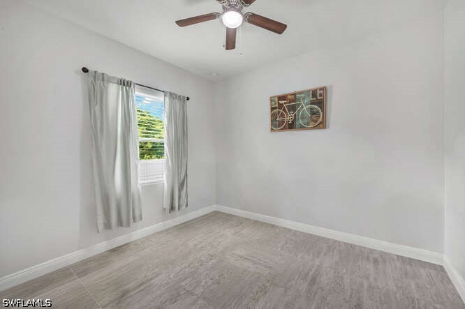 3 Bed SingleFamilyResidence for Sale in Naples, photo 21