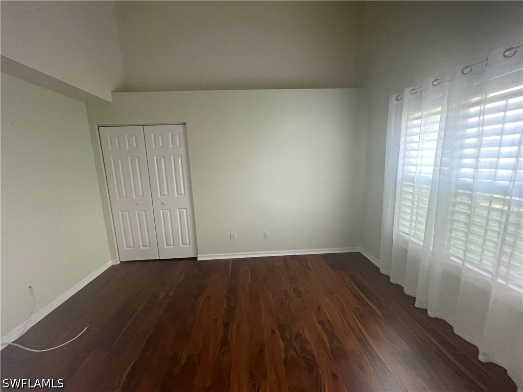 3 Bed Attached for Sale in Naples, photo 21