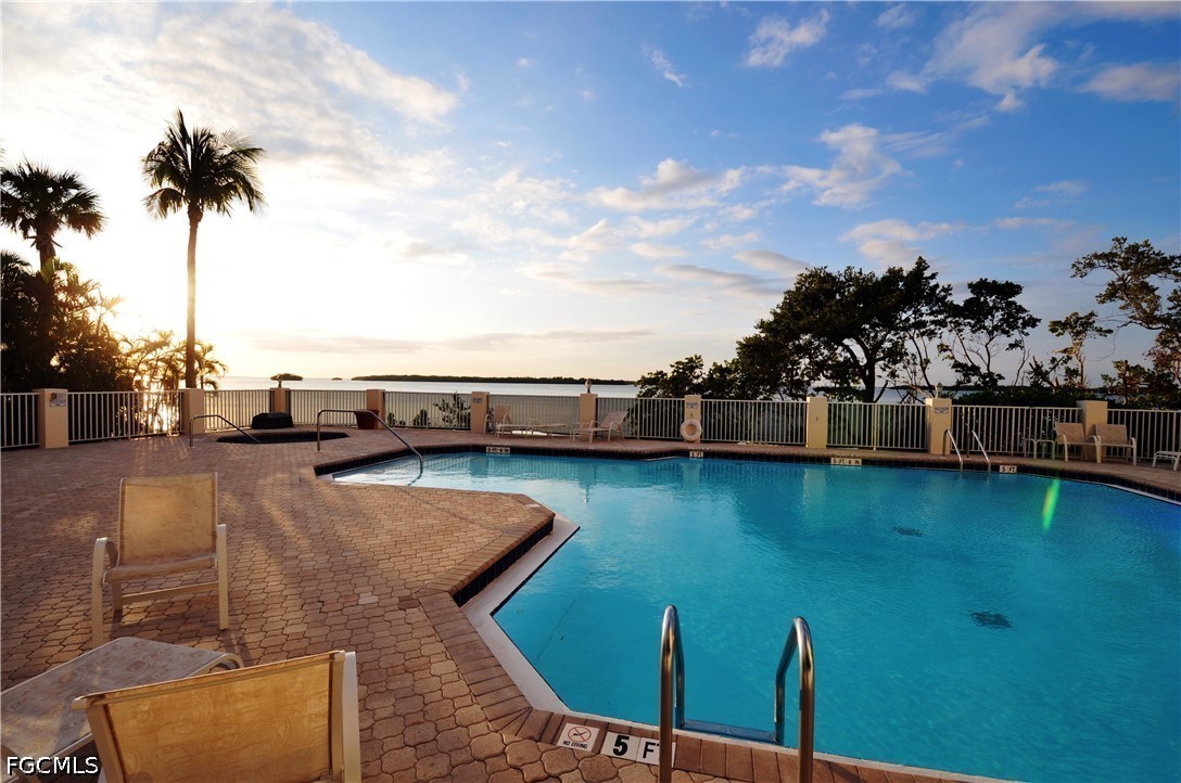 2 Bed Pool Home for Sale in Fort Myers, photo 21