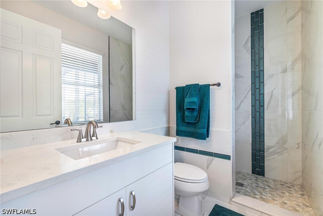 5 Bed Pool Home for Sale in Bella Terra, photo 21