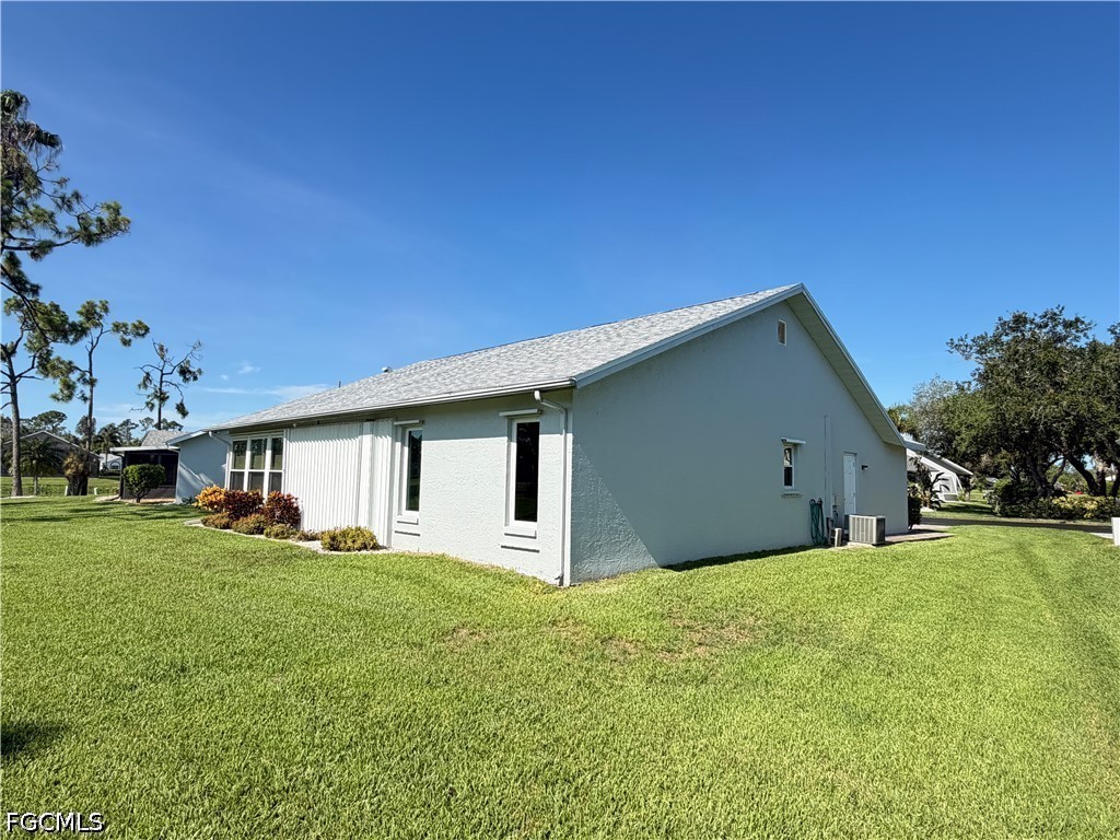 2 Bed SingleFamilyResidence for Sale in North Fort Myers, photo 21