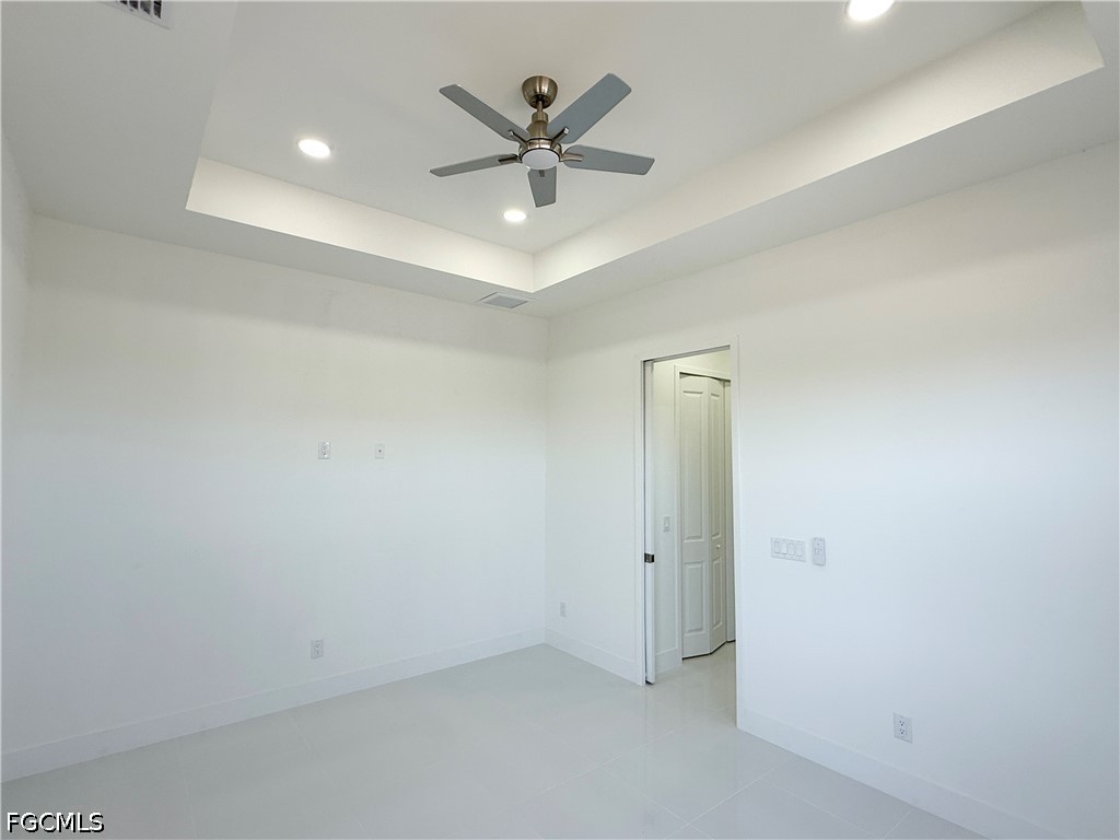 4 Bed SingleFamilyResidence for Sale in Cape Coral, photo 21