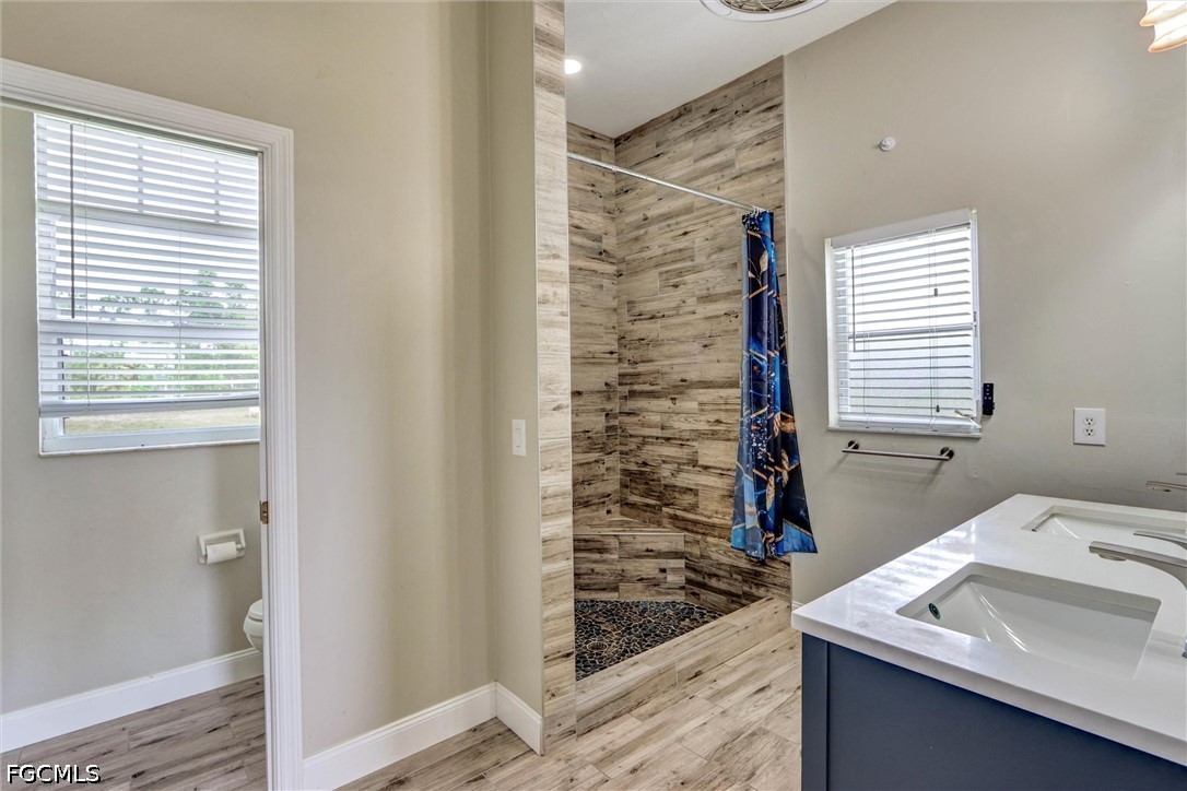 3 Bed Pool Home for Sale in Cape Coral, photo 21