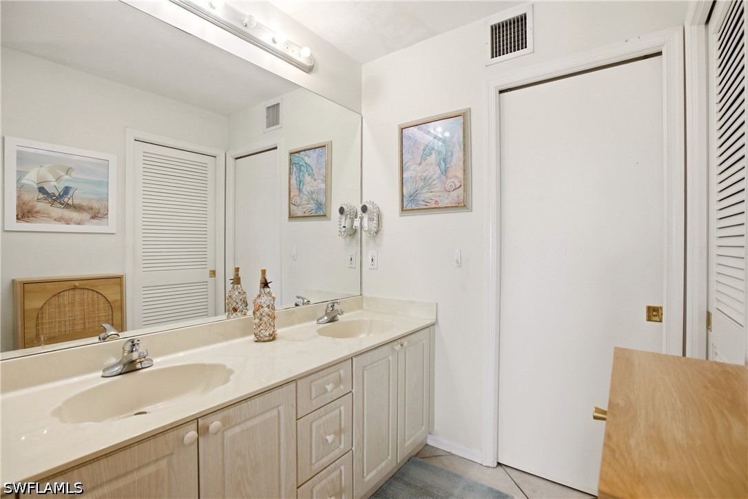2 Bed Pool Home for Sale in Marco Island, photo 21