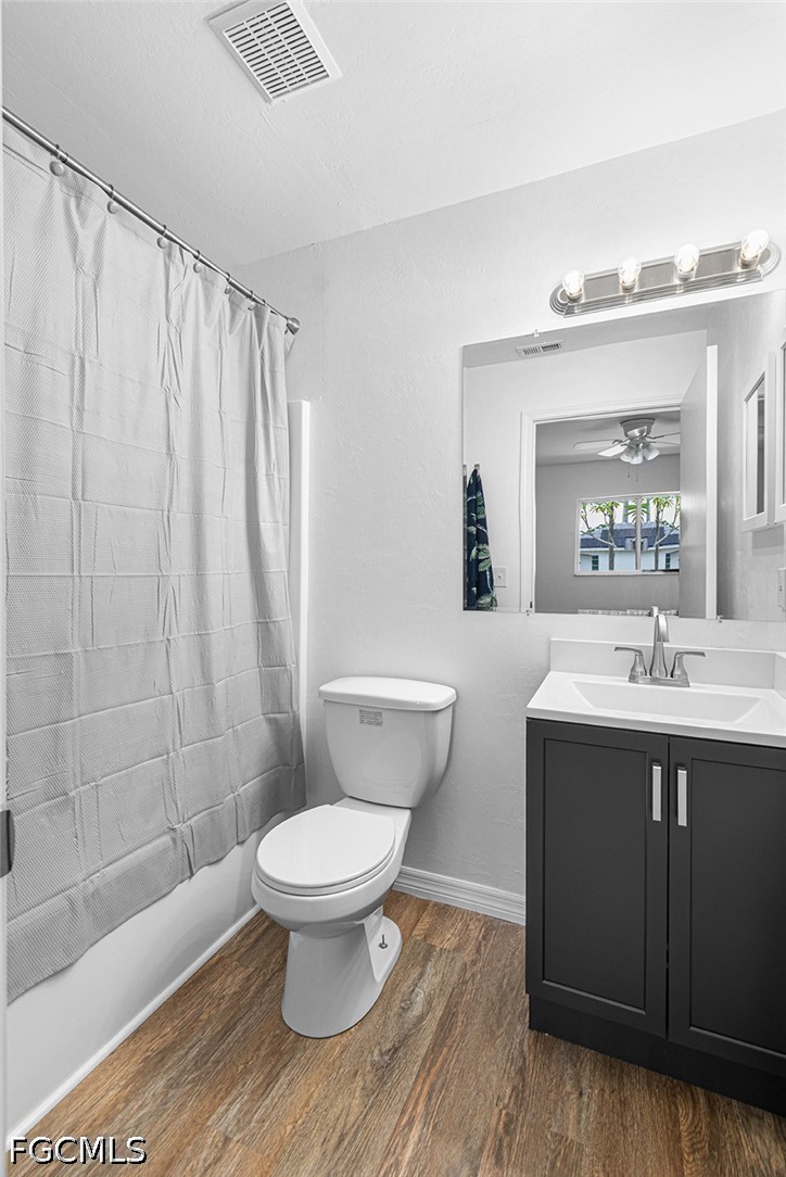 3 Bed SingleFamilyResidence for Sale in Fort Myers, FL — photo 21