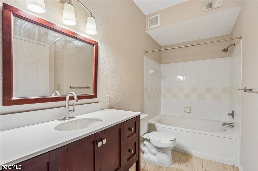 3 Bed Condominium for Sale in Royal Greens, photo 21