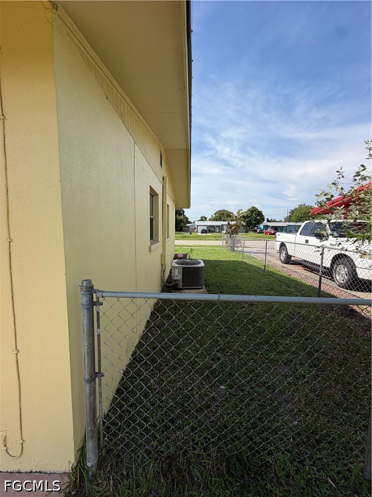 3 Bed Waterfront Home for Sale in Clewiston, FL — photo 21