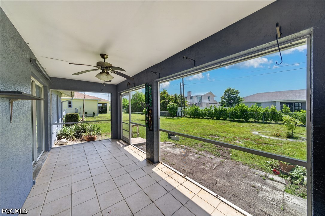 3 Bed SingleFamilyResidence for Sale in Cape Coral, photo 21