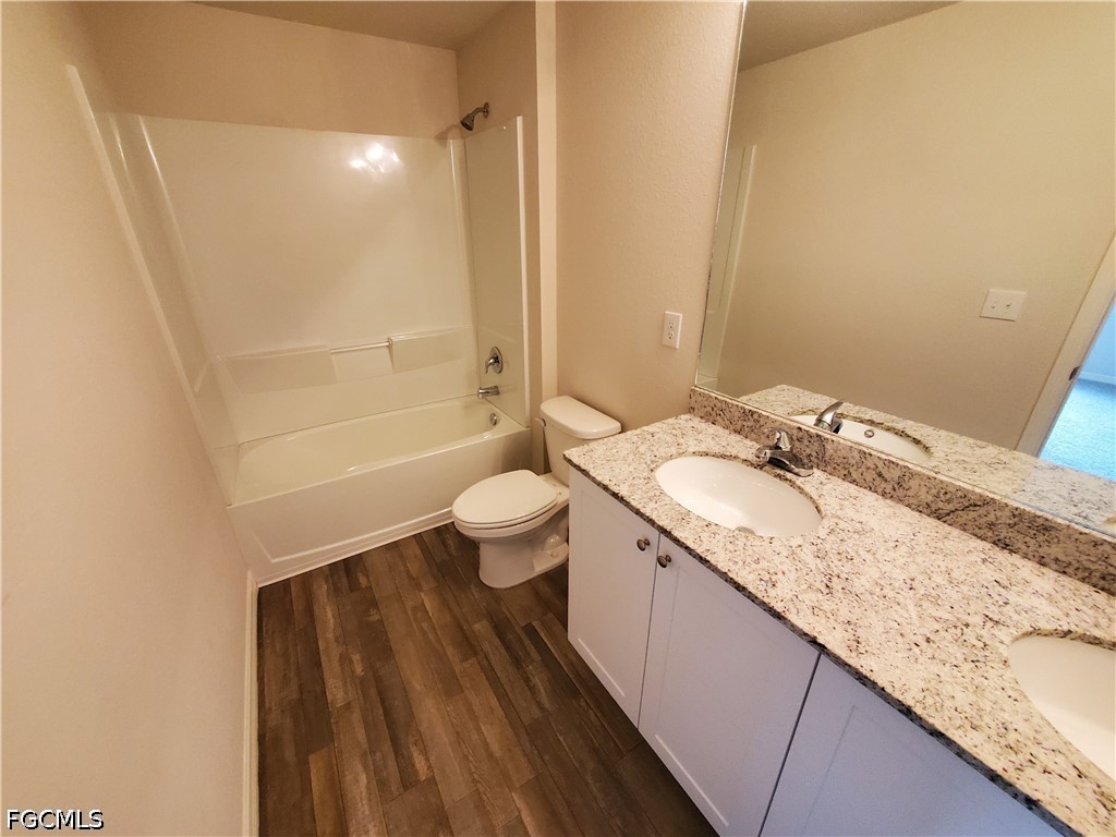 4 Bed SingleFamilyResidence for Sale in Cape Coral, FL — photo 21