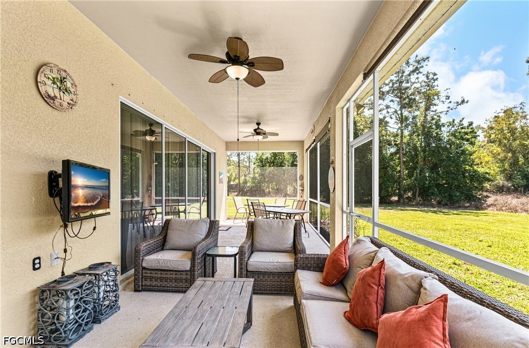 2 Bed SingleFamilyResidence for Sale in Stoneybrook, FL — photo 21