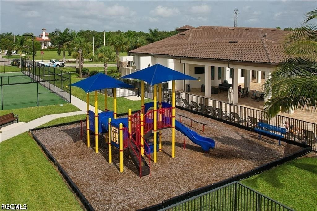 3 Bed Townhouse for Sale in Portico, FL, $1,850 — photo 21