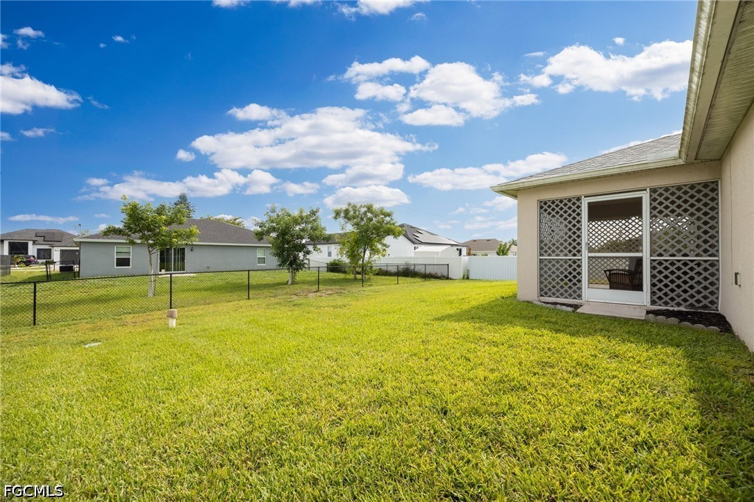 3 Bed SingleFamilyResidence for Sale in Cape Coral, photo 21