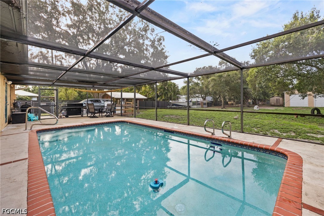 3 Bed Pool Home for Sale in North Fort Myers, photo 21