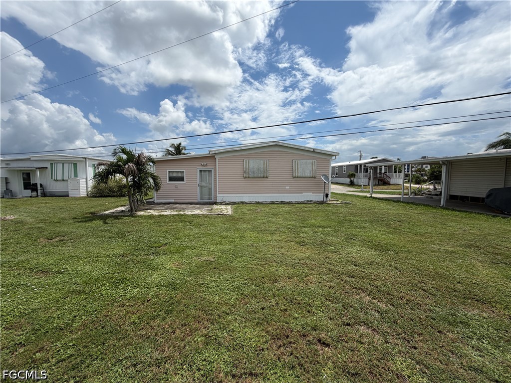 2 Bed ManufacturedHome for Sale in Carriage Village, FL — photo 21