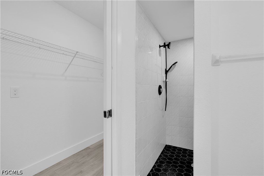 3 Bed SingleFamilyResidence for Sale in Port Charlotte, FL — photo 21