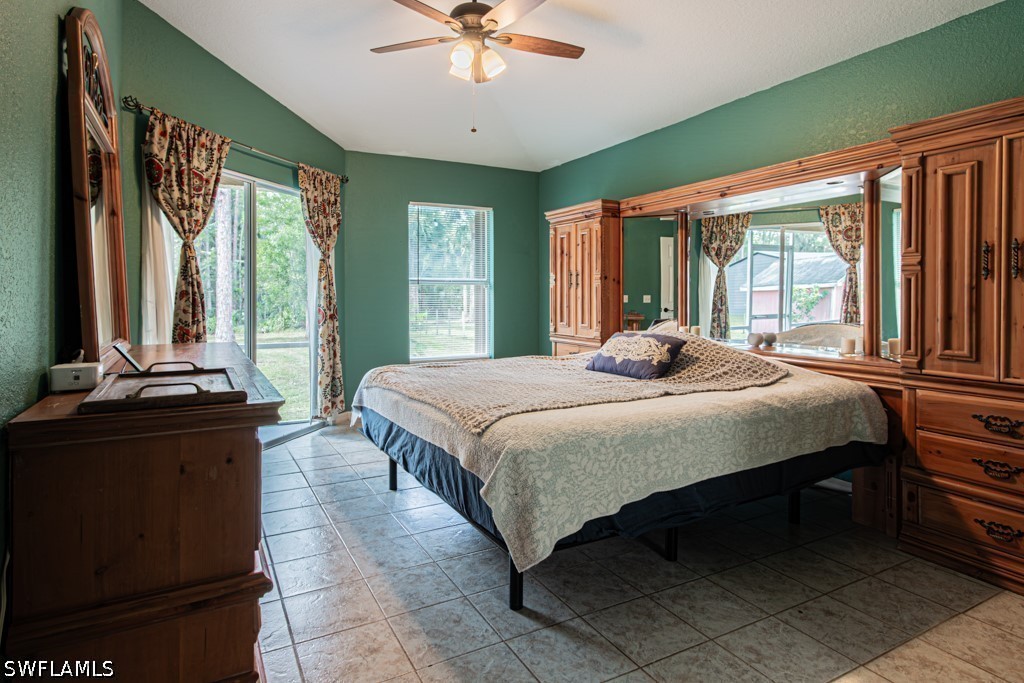 3 Bed SingleFamilyResidence for Sale in Naples, FL, $475,000 — photo 21