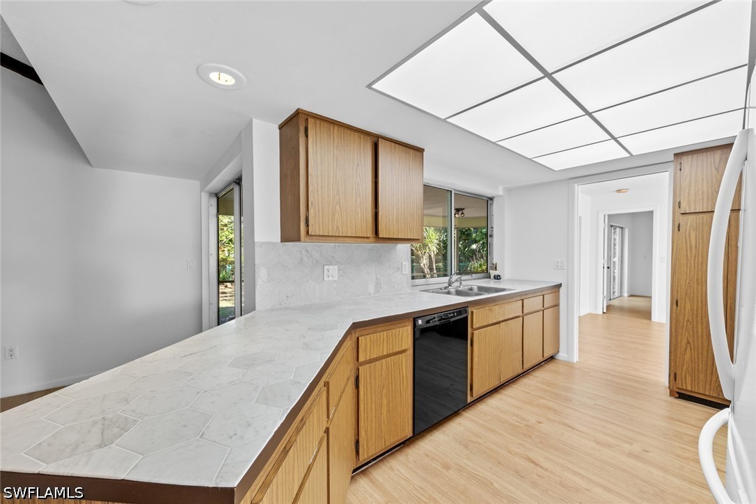 3 Bed SingleFamilyResidence for Sale in North Fort Myers, FL — photo 21