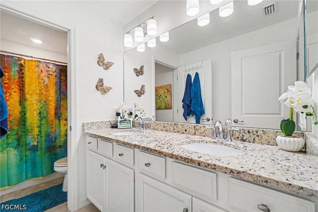 4 Bed SingleFamilyResidence for Sale in Portico, FL — photo 21