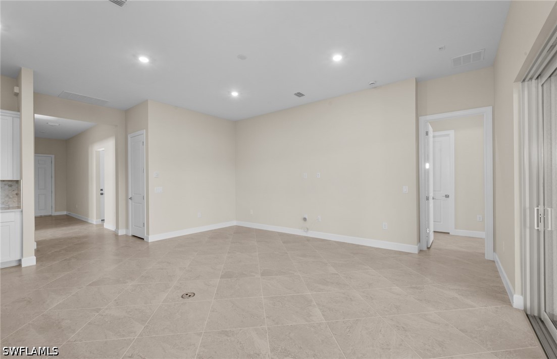 2 Bed SingleFamilyResidence for Sale in North Fort Myers, FL — photo 21